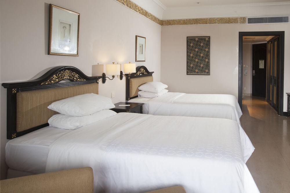 Sheraton Mustika Yogyakarta Resort&spa - Chse Certified Hotel